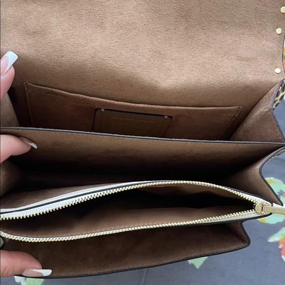 SOLD** - Picture 13 of 14